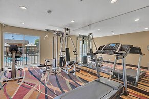 Quality Inn near Six Flags Discovery Kingdom - Napa Valley
