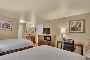 Quality Inn near Six Flags Discovery Kingdom - Napa Valley