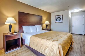 Quality Inn near Six Flags Discovery Kingdom - Napa Valley