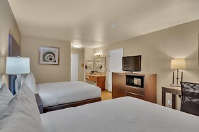 Quality Inn near Six Flags Discovery Kingdom - Napa Valley