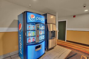 Quality Inn near Six Flags Discovery Kingdom - Napa Valley