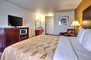Quality Inn near Six Flags Discovery Kingdom - Napa Valley