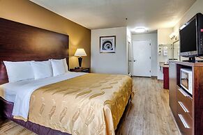 Quality Inn near Six Flags Discovery Kingdom - Napa Valley