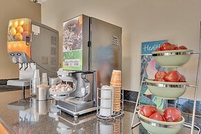 Quality Inn near Six Flags Discovery Kingdom - Napa Valley