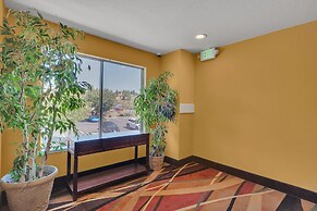 Quality Inn near Six Flags Discovery Kingdom - Napa Valley