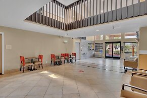 Quality Inn near Six Flags Discovery Kingdom - Napa Valley