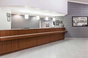Super 8 by Wyndham O'Fallon