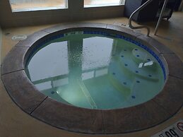 Holiday Inn Express Newberg - Wine Country by IHG