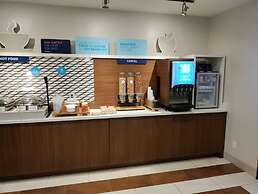 Holiday Inn Express Newberg - Wine Country by IHG