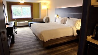 Holiday Inn Express Newberg - Wine Country by IHG