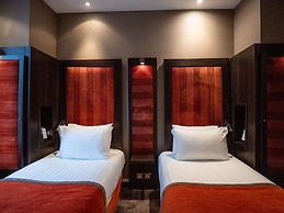 Hôtel Courcelles Étoile