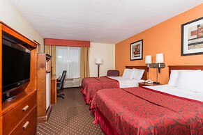 Days Inn & Suites by Wyndham Bloomington/Normal IL