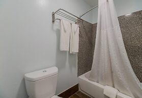 Econo Lodge Inn & Suites Fulton - Rockport