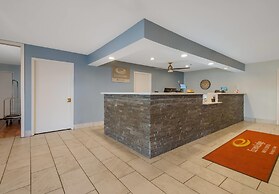 Econo Lodge Inn & Suites Fulton - Rockport
