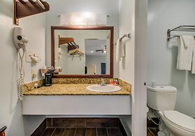 Econo Lodge Inn & Suites Fulton - Rockport
