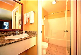 Econo Lodge Inn & Suites Fulton - Rockport