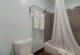 Econo Lodge Inn & Suites Fulton - Rockport