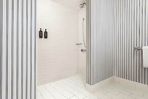 Sheraton San Diego Resort