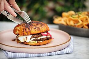 Sheraton San Diego Resort