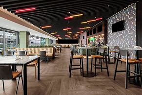 Sheraton San Diego Resort