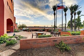Drury Inn & Suites Phoenix Airport