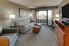 Drury Inn & Suites Phoenix Airport