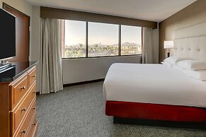 Drury Inn & Suites Phoenix Airport