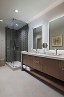 The Westin Galleria Houston