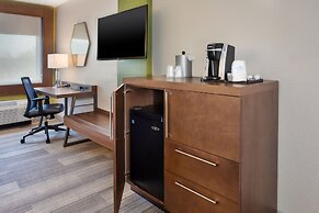 Holiday Inn Express Nashville Airport by IHG