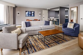 DoubleTree by Hilton Charlotte City Center