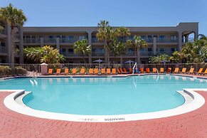 La Quinta Inn & Suites by Wyndham Ft. Myers-Sanibel Gateway