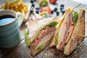 San Juan Marriott Resort and Stellaris Casino