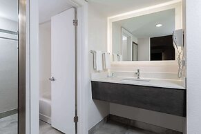 Quality Inn Asheville Downtown Tunnel Road