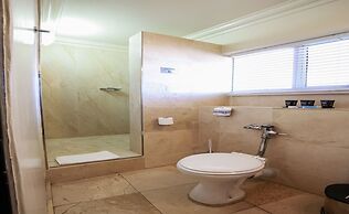 The Blue Waters Hotel