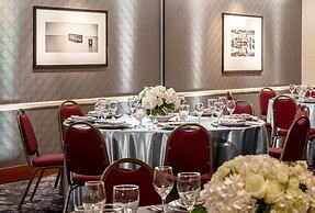 DoubleTree Suites by Hilton Minneapolis Downtown