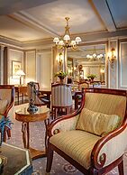 Hotel Elysee by Library Hotel Collection