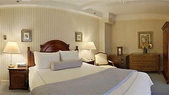 Hotel Elysee by Library Hotel Collection