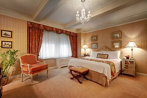 Hotel Elysee by Library Hotel Collection