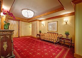 Hotel Elysee by Library Hotel Collection