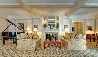 Hotel Elysee by Library Hotel Collection