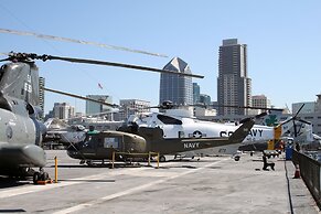 Wyndham San Diego Bayside