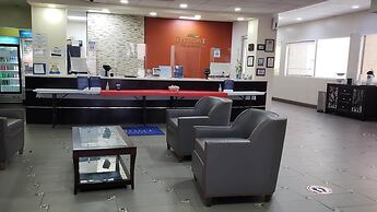 Baymont by Wyndham Midland Airport