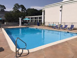 Days Inn by Wyndham Natchez