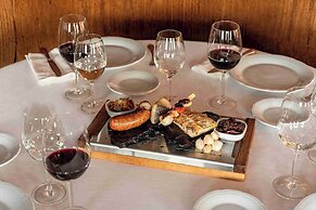 Las Hayas Resort Hotel