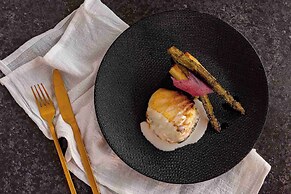 Las Hayas Resort Hotel