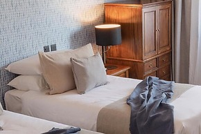 Las Hayas Resort Hotel