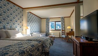 Las Hayas Resort Hotel