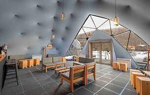 Las Hayas Resort Hotel