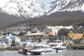 Las Hayas Resort Hotel