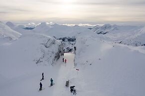 Las Hayas Resort Hotel